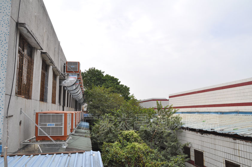 工廠太熱怎么降溫？廠房降溫水冷空調設備