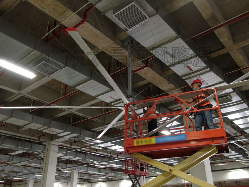 大型高溫車間降溫設備 潤東方工業大風扇