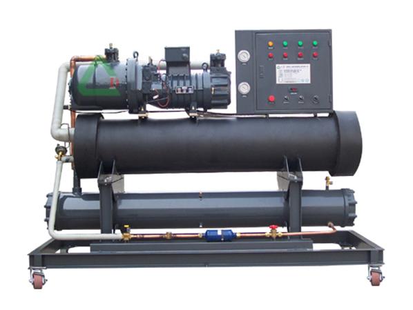水冷螺桿式工業冷水機